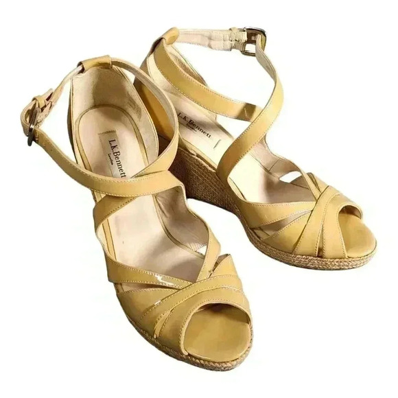 Lk Bennett Priya Sandals Tan Beige Nude 8.5 Espadrille Wedge Patent Leather 39.5 - Picture 1 of 8